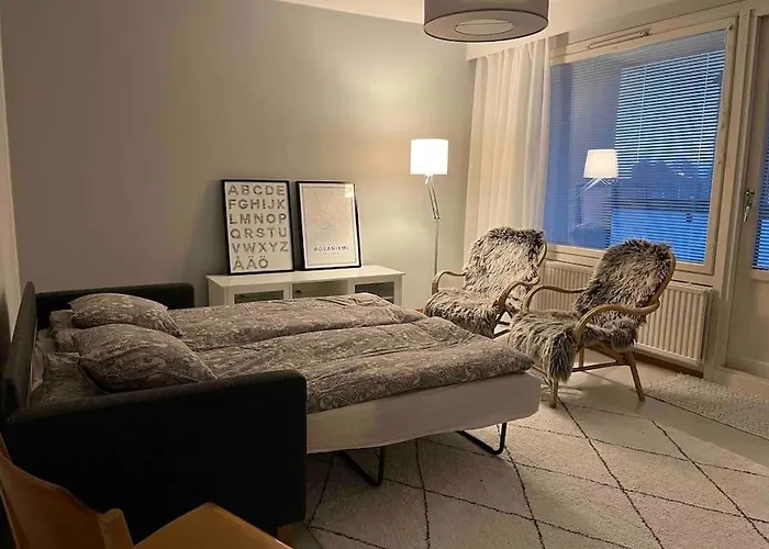 Spacious Apartment For 5 Next To The Train Station