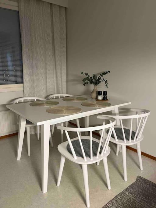 Spacious For 5 Next To The Train Station Rovaniemi