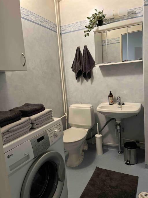 Apartment Spacious For 5 Next To The Train Station Rovaniemi